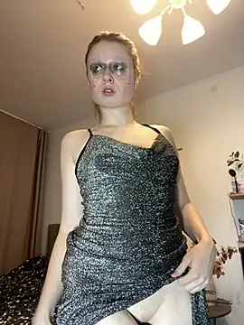 Snapshot of sweetest_pie chatting on 20, 12, 2024 sweetest pie online show from 20, 12, 2024