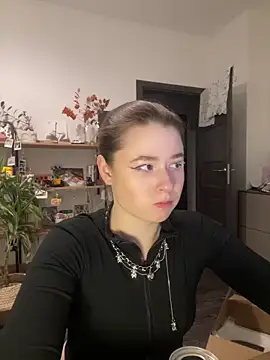 Snapshot of sweetest_pie chatting on 9, 2, 2025 sweetest pie online show from 9, 2, 2025