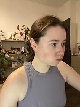 Snapshot of sweetest_pie chatting on 1, 3, 2025 sweetest pie online show from 1, 3, 2025