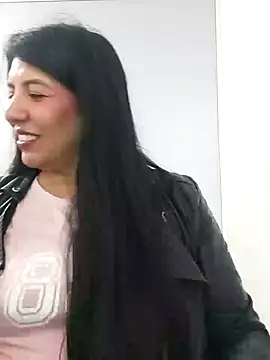 aisha latina online show from 5, 12, 2024