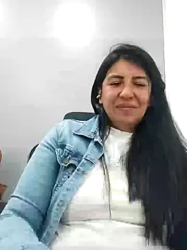 aisha latina online show from 9, 12, 2024