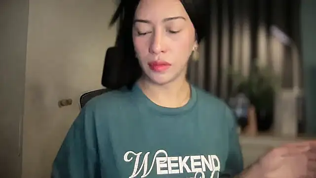 Jasmine Elcock online show from 16, 4, 2026