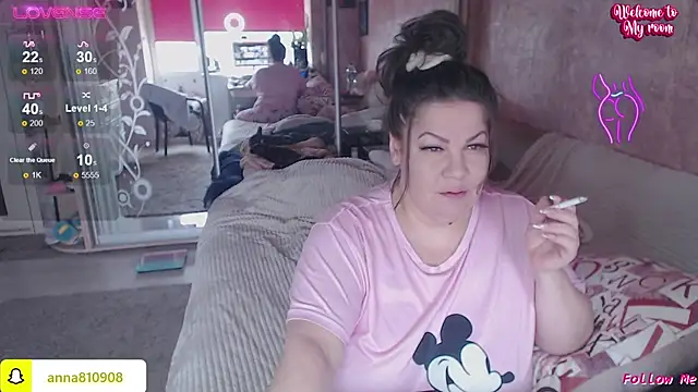 Snapshot of femme_fatale1 chatting on 8, 2, 2026 femme fatale1 online show from 8, 2, 2026