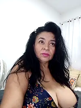 Snapshot of karlablue_ chatting on 13, 9, 2025 karlablue  online show from 13, 9, 2025