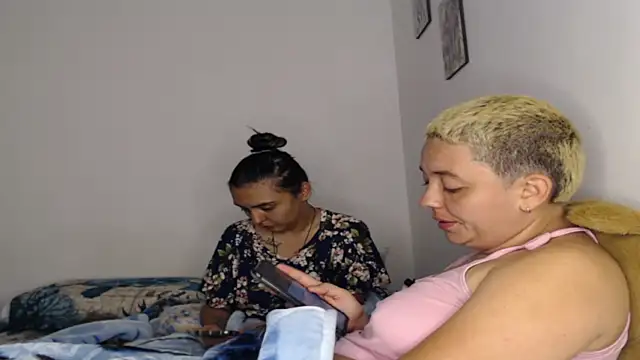 Snapshot of kathy_luisa chatting on 6, 2, 2026 kathy luisa online show from 6, 2, 2026