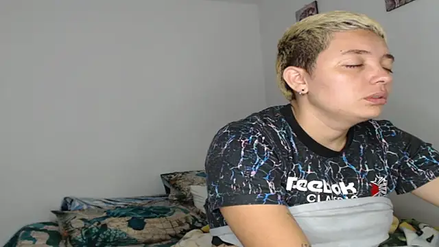 Snapshot of kathy_luisa chatting on 16, 2, 2026 kathy luisa online show from 16, 2, 2026