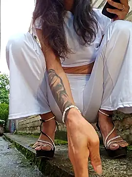 Yuky ta online show from 12, 1, 2026