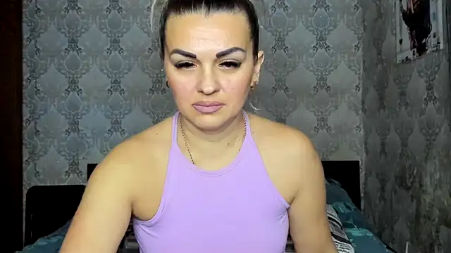 Snapshot of NicoletMoore chatting on 9, 1, 2026 NicoletMoore online show from 9, 1, 2026