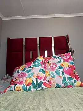 HoneyDropsX online show from 10, 10, 2025