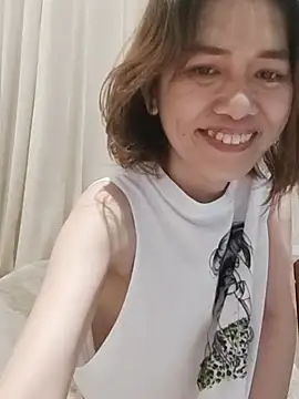 Little suzy5 online show from 17, 2, 2025