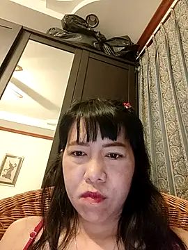 Little suzy5 online show from 1, 11, 2025