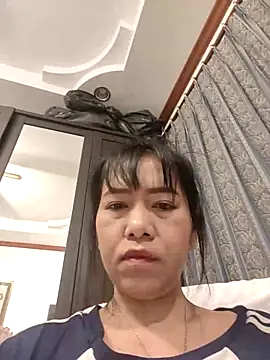 Little suzy5 online show from 12, 11, 2025