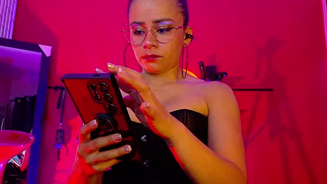 MistressSlut1 online show from 12, 11, 2025