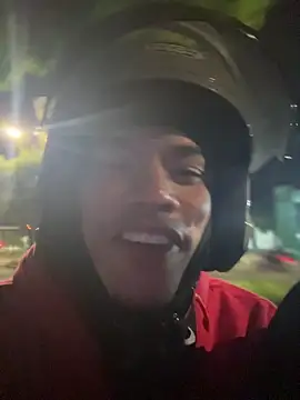 Snapshot of BestMasterForYou chatting on 11, 10, 2025 BestMasterForYou online show from 11, 10, 2025