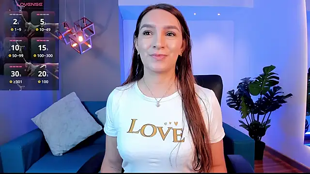 miataylorr1 online show from 11, 7, 2026