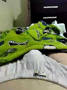 Snapshot of shiiank chatting on 6, 4, 2026 shiiank online show from 6, 4, 2026