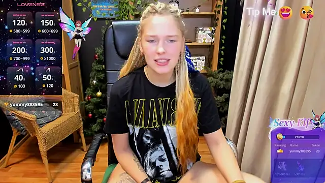 Snapshot of _fiona_Love chatting on 10, 1, 2025  fiona Love online show from 10, 1, 2025