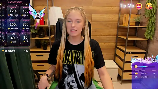 Snapshot of _fiona_Love chatting on 1, 2, 2025  fiona Love online show from 1, 2, 2025