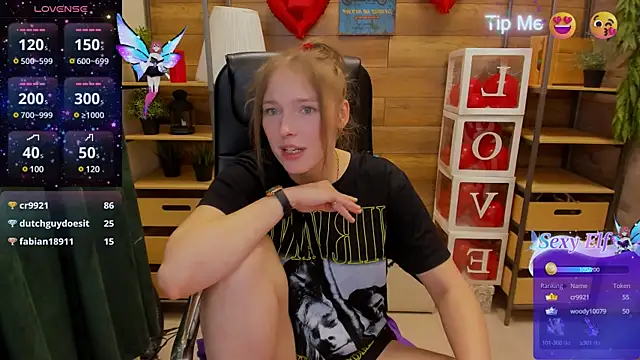 Snapshot of _fiona_Love chatting on 19, 3, 2025  fiona Love online show from 19, 3, 2025