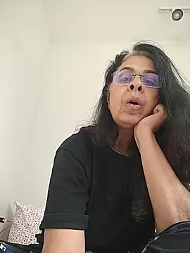 Susannemilf online show from 22, 11, 2025