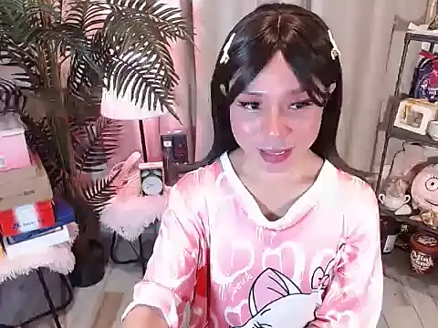 AsianTrixxx online show from 20, 4, 2026