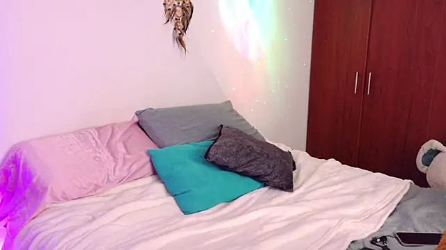 Lia Tinez online show from 19, 12, 2025