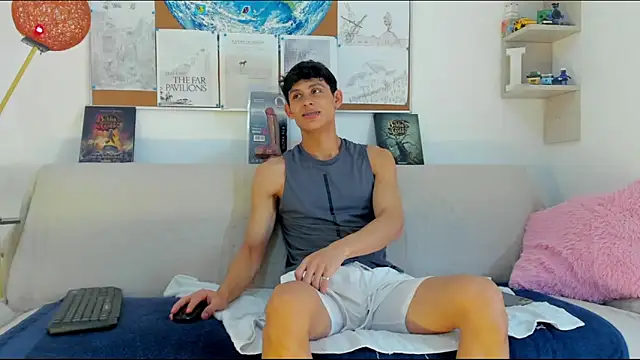 logan thomas online show from 14, 4, 2026