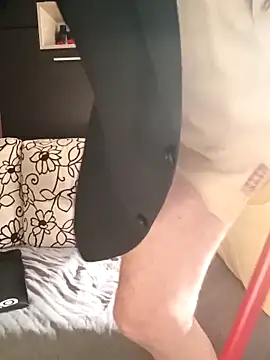 Saysomething3 online show from 3, 3, 2025