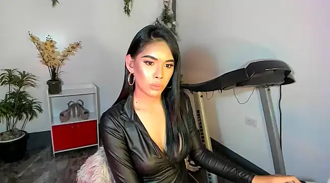 SweetlikeCandee online show from 5, 1, 2025