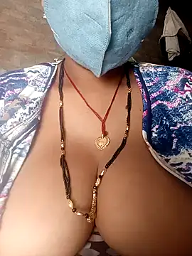 Snapshot of Lattika-Bhabhi chatting on 31, 1, 2025 Lattika-Bhabhi online show from 31, 1, 2025