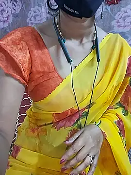 Snapshot of XBHUUME chatting on 3, 12, 2024 XBHUUME online show from 3, 12, 2024