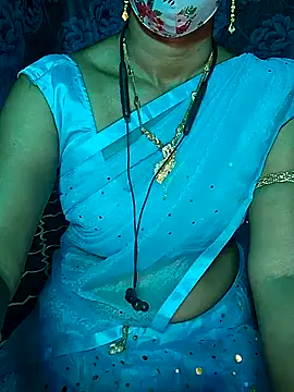 Snapshot of XBHUUME chatting on 25, 12, 2024 XBHUUME online show from 25, 12, 2024