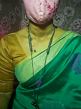 Snapshot of XBHUUME chatting on 23, 1, 2025 XBHUUME online show from 23, 1, 2025