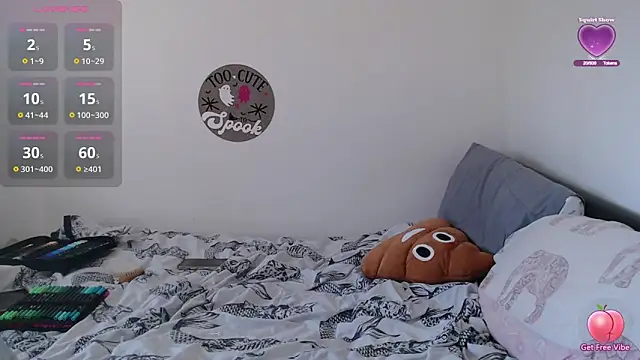 Rebecca Summer online show from 25, 9, 2025