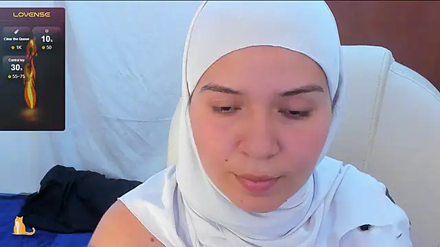 Snapshot of MatchedEyebrow chatting on 2, 1, 2025 MatchedEyebrow online show from 2, 1, 2025