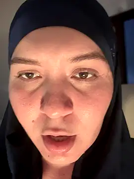 Snapshot of MatchedEyebrow chatting on 19, 10, 2025 MatchedEyebrow online show from 19, 10, 2025