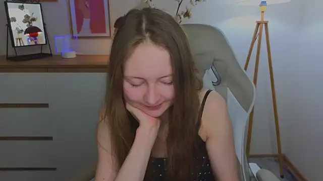 freya nilsson online show from 17, 12, 2024