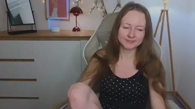 freya nilsson online show from 18, 12, 2024