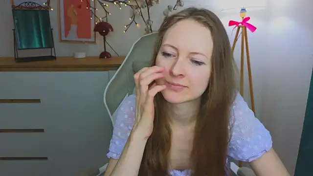 freya nilsson online show from 4, 2, 2025