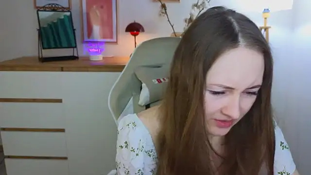 freya nilsson online show from 4, 3, 2025