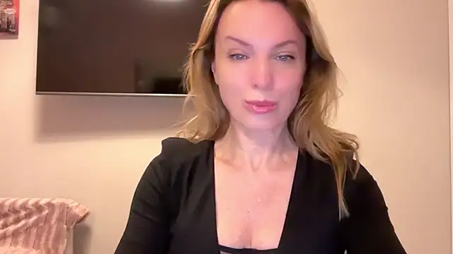 RachellAmazing online show from 28, 2, 2025