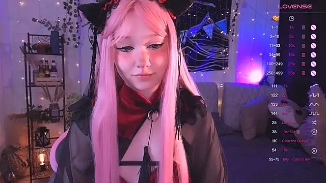 Snapshot of IrmaBell chatting on 24, 10, 2025 IrmaBell online show from 24, 10, 2025