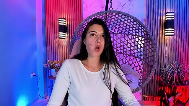 Snapshot of brenda_moris01 chatting on 17, 6, 2026 brenda moris01 online show from 17, 6, 2026