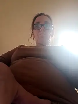 Dettybitch40 online show from 1, 11, 2025