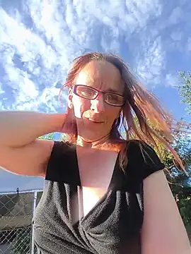 Dettybitch40 online show from 11, 5, 2026