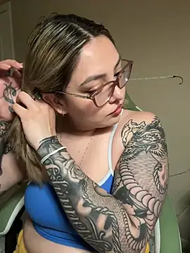 nativepumpkin95 online show from 21, 2, 2025