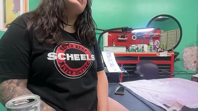 nativepumpkin95 online show from 15, 4, 2026