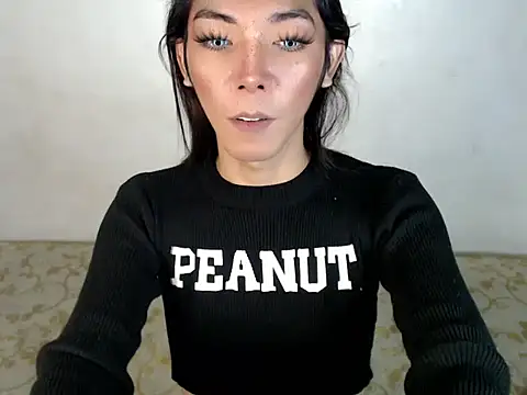 Snapshot of perly_169 chatting on 8, 3, 2025 perly 169 online show from 8, 3, 2025