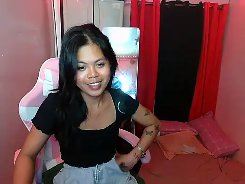 Snapshot of young_salsalita chatting on 11, 2, 2025 young salsalita online show from 11, 2, 2025