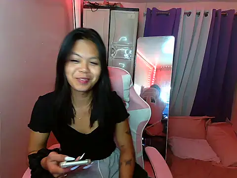 Snapshot of young_salsalita chatting on 18, 3, 2025 young salsalita online show from 18, 3, 2025